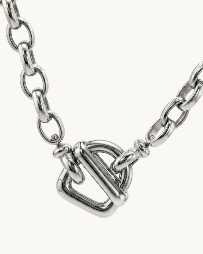 Anya Locket